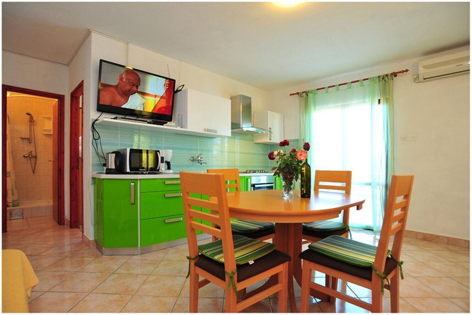 נין Apartments Ljilja מראה חיצוני תמונה