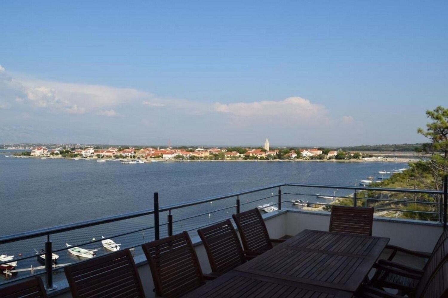 נין Apartments Ljilja מראה חיצוני תמונה