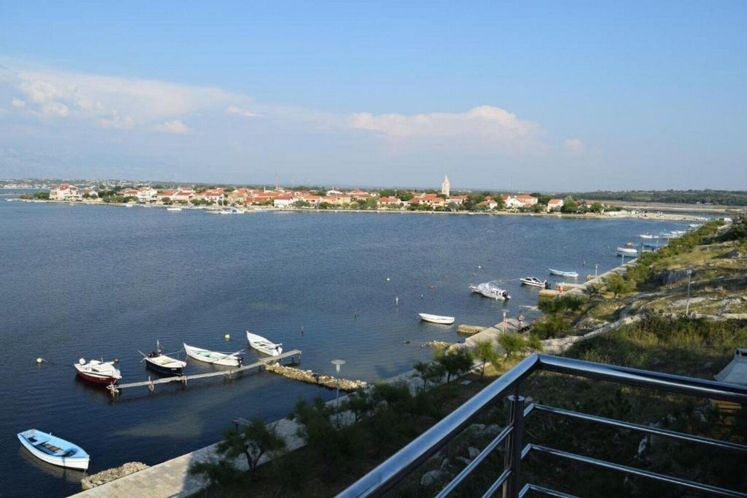 נין Apartments Ljilja מראה חיצוני תמונה
