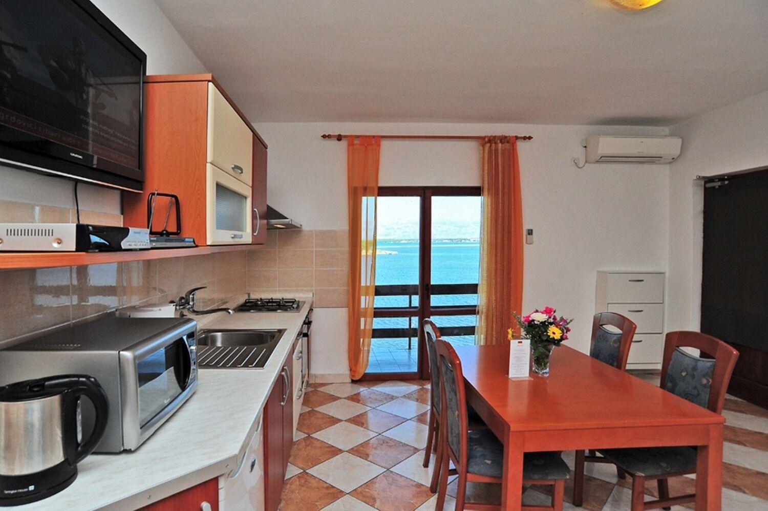 נין Apartments Ljilja מראה חיצוני תמונה